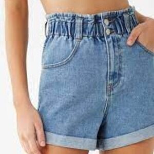 F21 Forever 21 Paperbag Denim Shorts 24